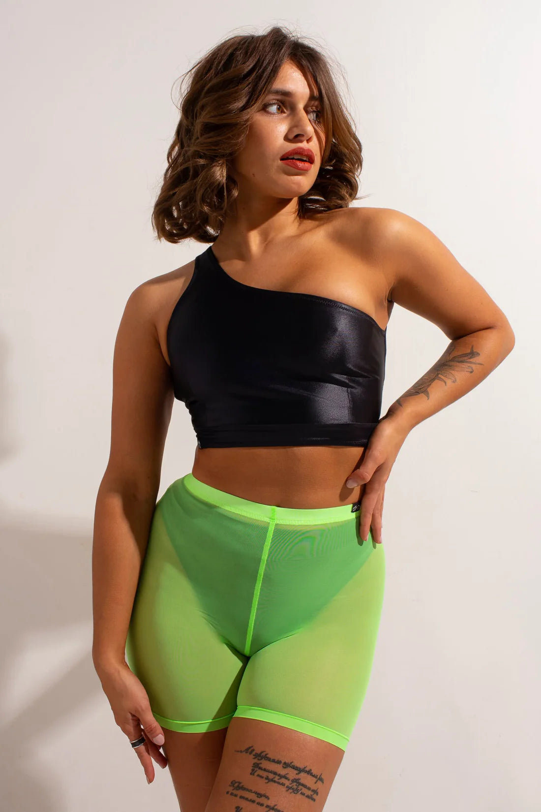SHARK- Setka Mesh Shorts 紗網短褲