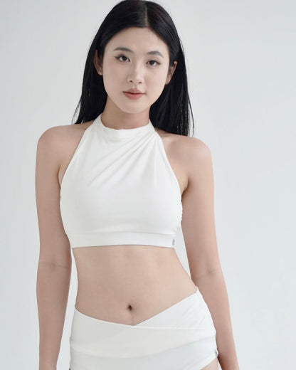 Vpolewear - HANI WHITE 白色套裝