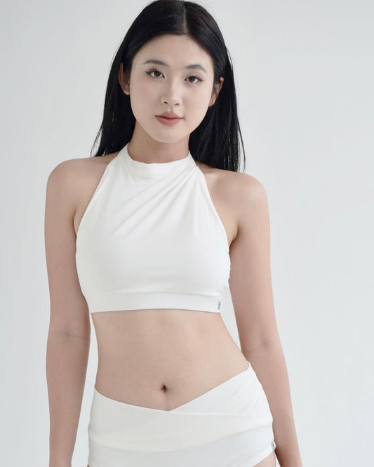 Vpolewear - HANI WHITE 白色套裝