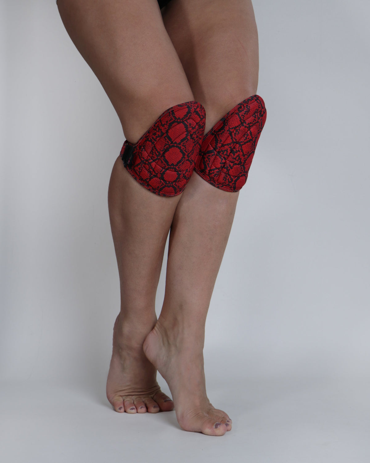 MY STYLE KNEEPADS - RED COBRA 紅蟒蛇