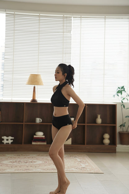 Vpolewear - YARA BLACK 黑色套裝