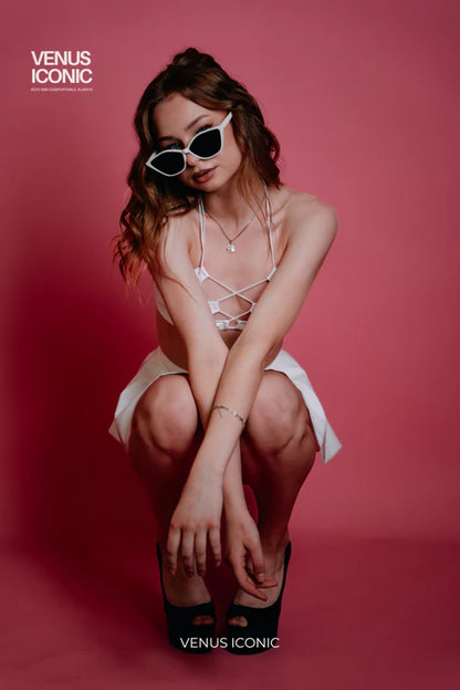 VENUS ICONIC - TOP BELLE & SKIRT GLOSSY 套裝