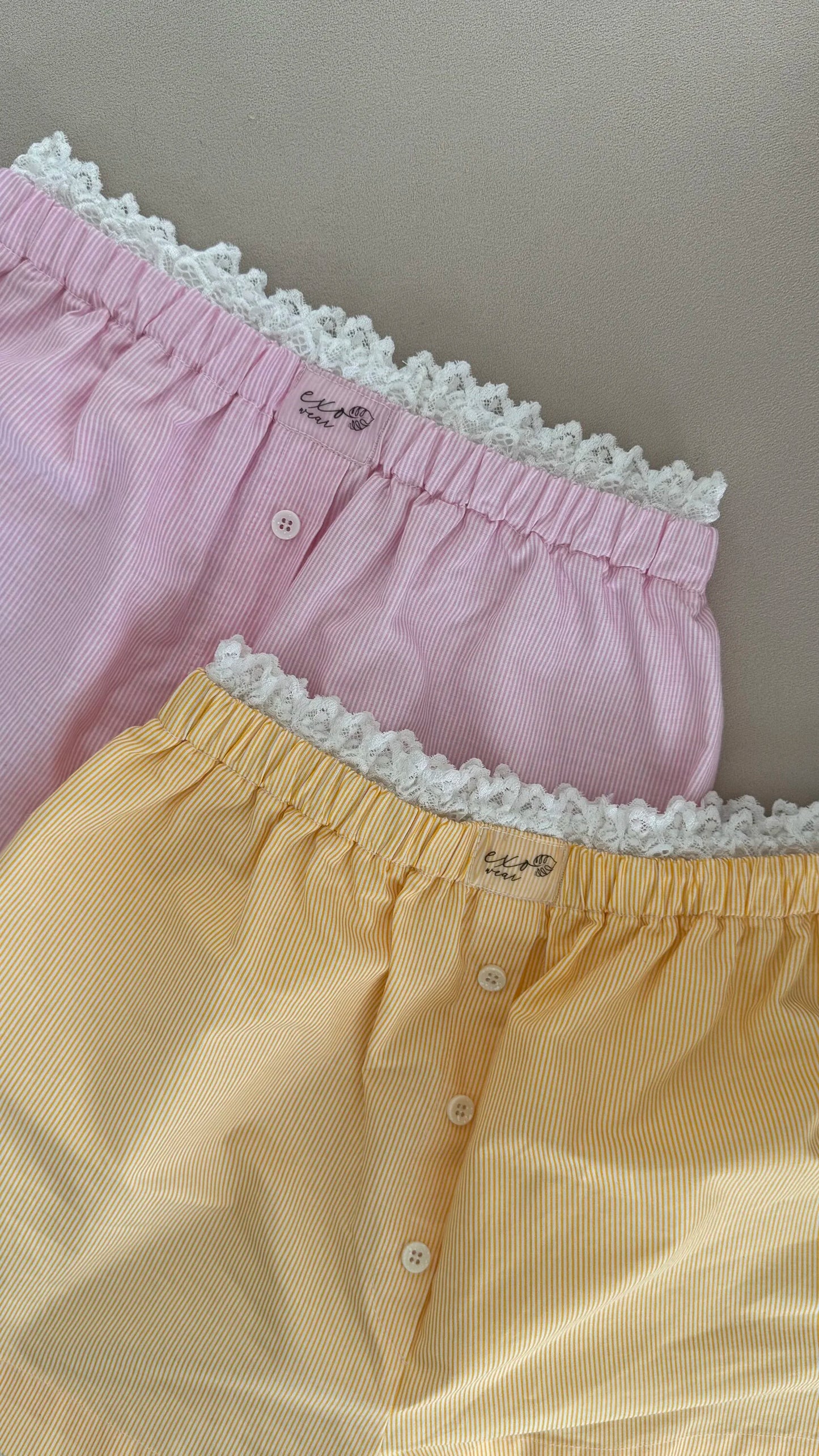EXO - Shorts with lace 蕾絲短褲 (251)