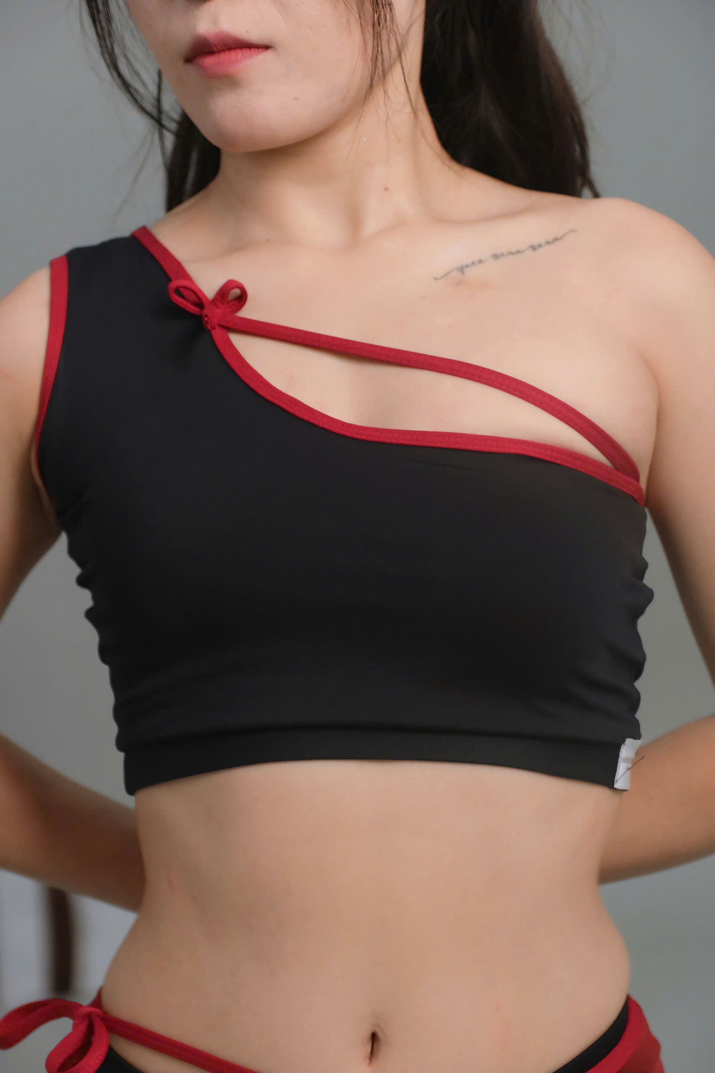 Sister Sexi - Zeus 套裝