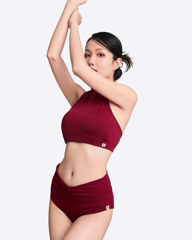 Vpolewear - KAILEY RED 套裝 -零碼出清
