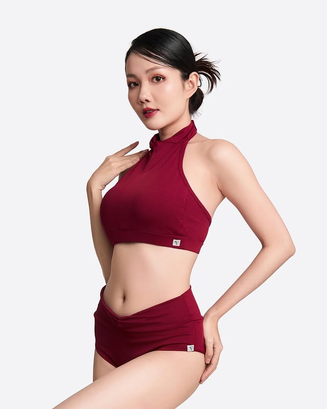 Vpolewear - KAILEY RED 套裝 -零碼出清