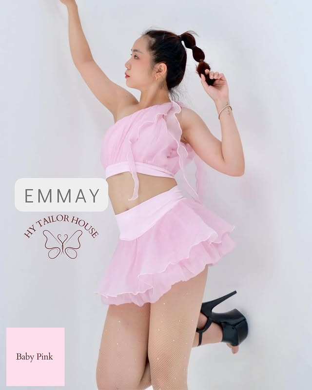 HY Dance Wear -  Emmay Collection 套裝